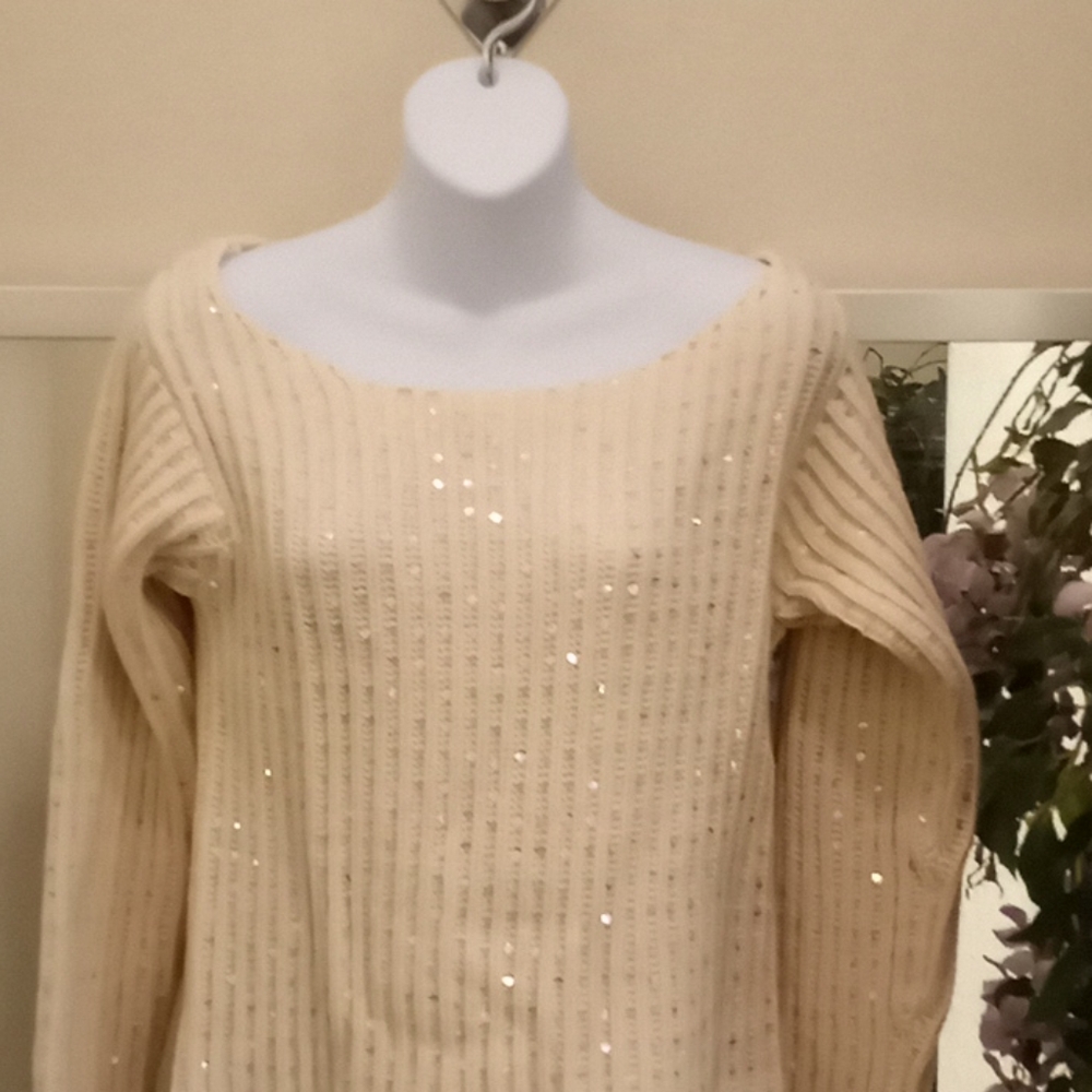 Cache Sweater With Sequins - image 1